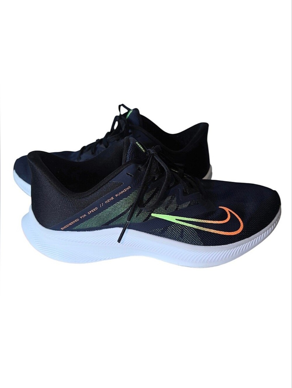 Nike Quest 4 Running Shoes Size 8.5